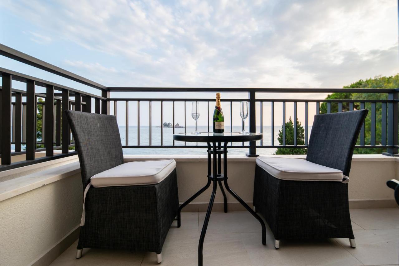 Mar Azul Apartments Petrovac מראה חיצוני תמונה